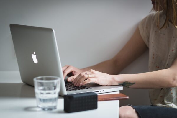 Como os Roteadores Mesh Podem Melhorar a Cobertura Wi-Fi em Sua Casa